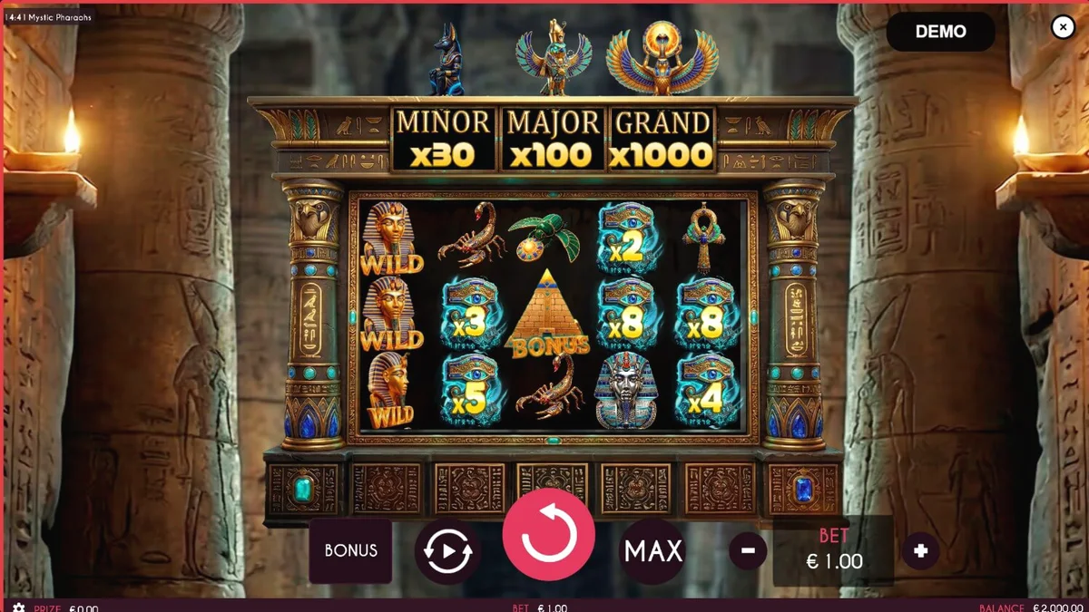 Interface do jogo de slot Mystic Pharaoh com símbolos egípcios